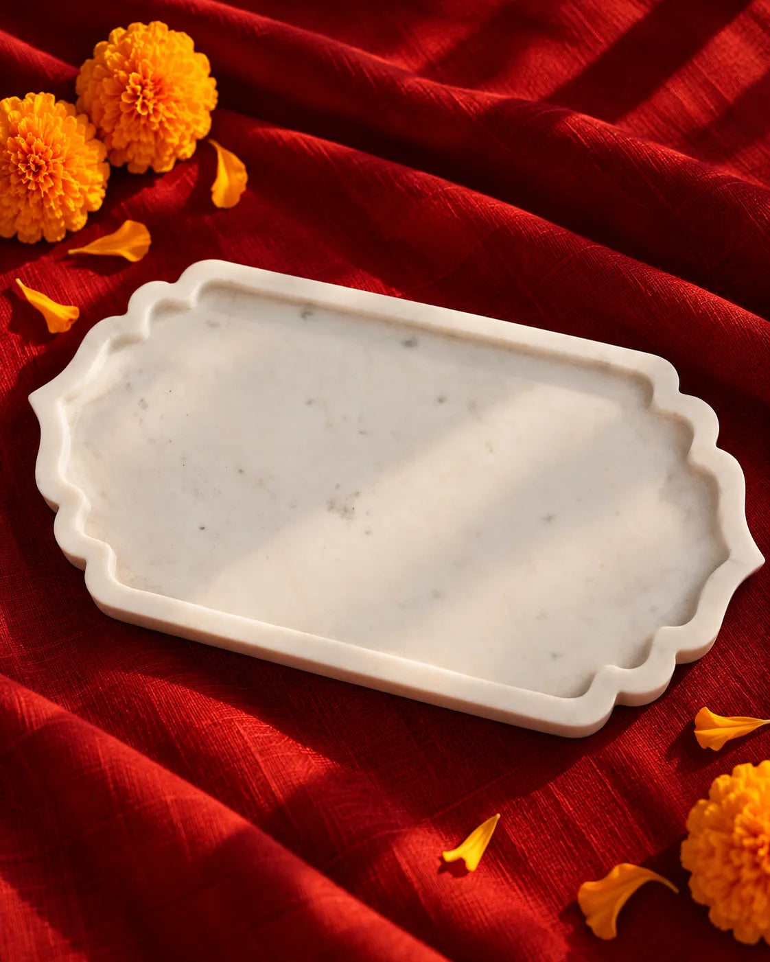 Scalloped Marble Serving Tray (Rectangular)