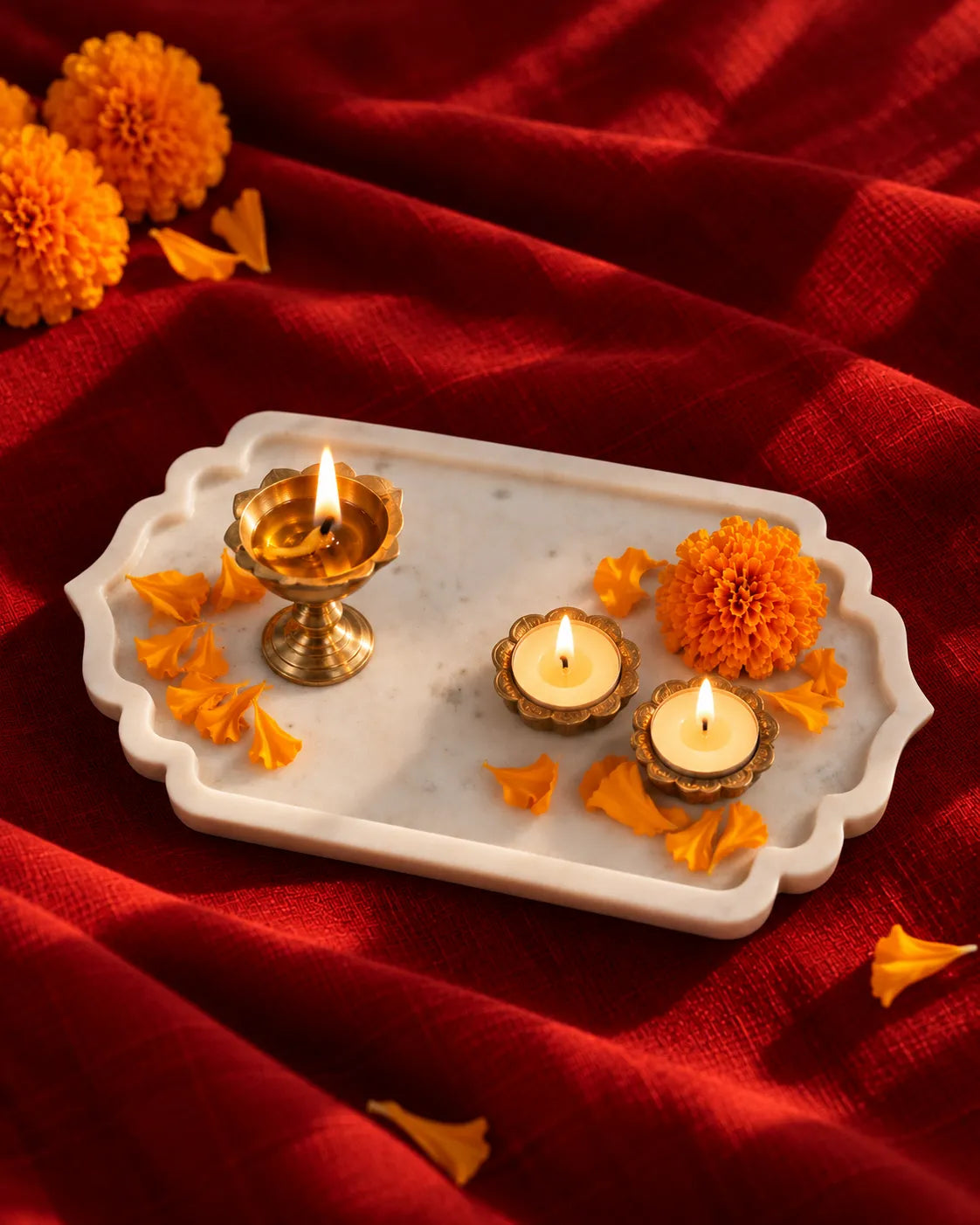 Scalloped Marble Serving Tray (Rectangular)