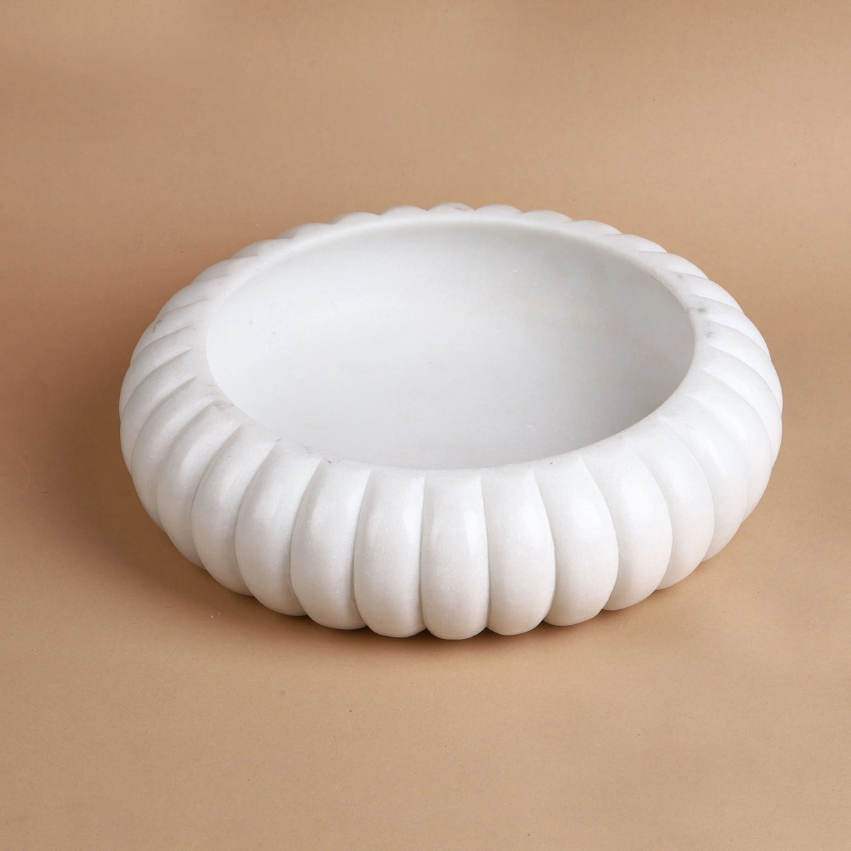 Cloud Urli - White Marble Ribbed Urli